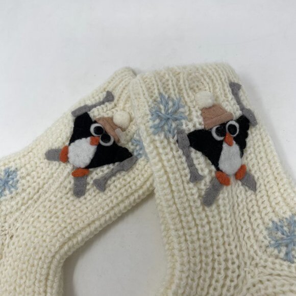 Socks Penguin Skiing Knitted Size M/L NWOT - Picture 6 of 9
